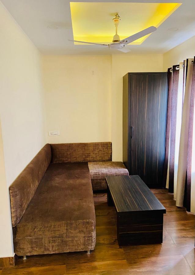 Hotel Kabir Residency アムリトサル エクステリア 写真