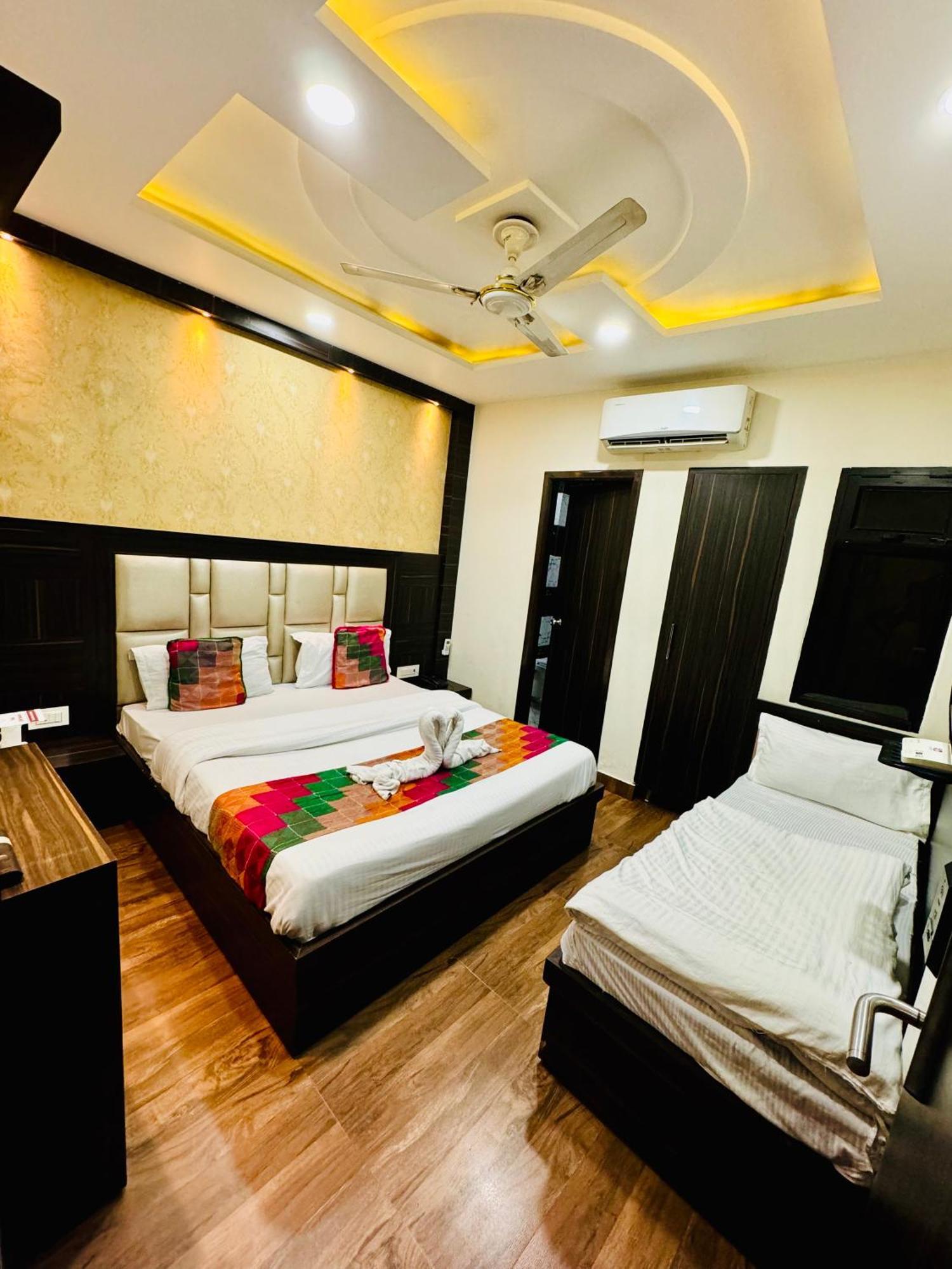 Hotel Kabir Residency アムリトサル エクステリア 写真
