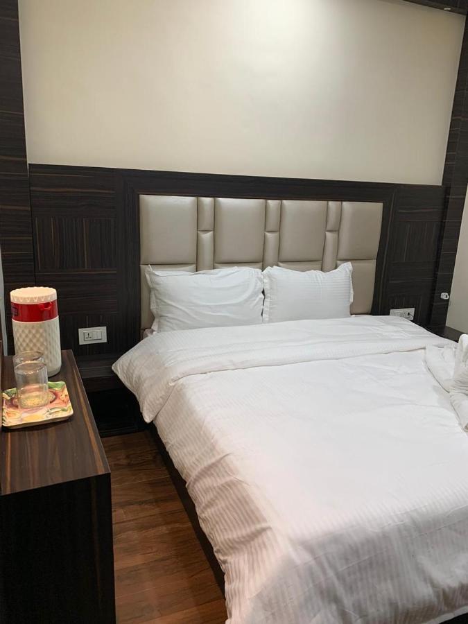 Hotel Kabir Residency アムリトサル エクステリア 写真