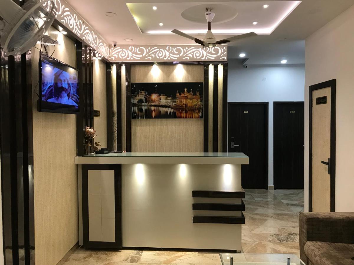 Hotel Kabir Residency アムリトサル エクステリア 写真