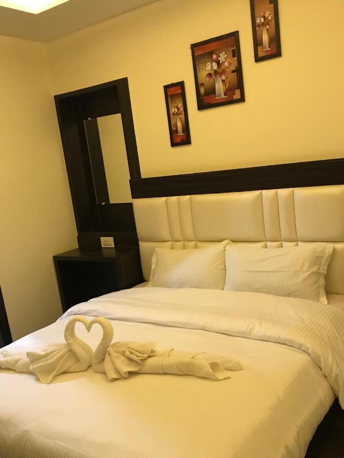 Hotel Kabir Residency アムリトサル エクステリア 写真